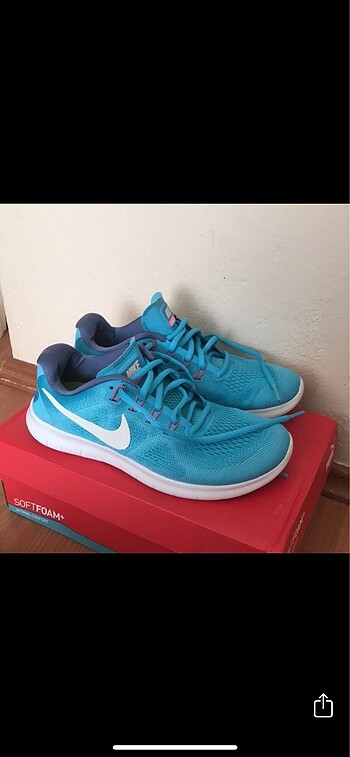 37,5 Beden Nike kadin spor ayakkabi