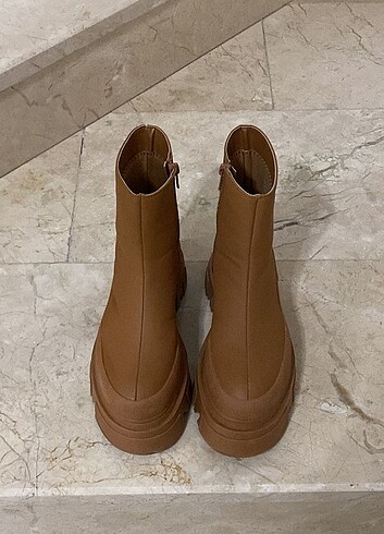Bershka Bershka marka 36 numara kadın bot