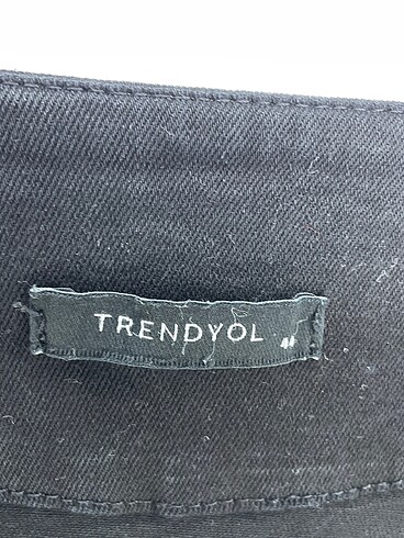 44 Beden siyah Renk Trendyol & Milla Günlük Elbise %70 İndirimli.