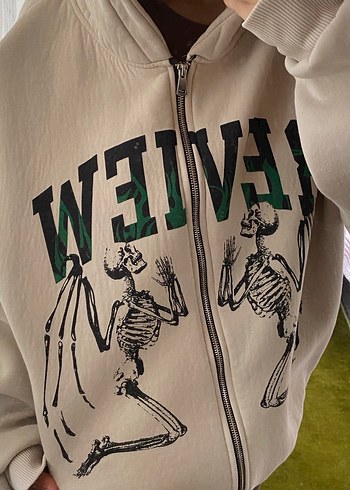 l Beden Review Skeleton Hoodie