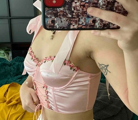 l Beden pembe Renk Pembe crop