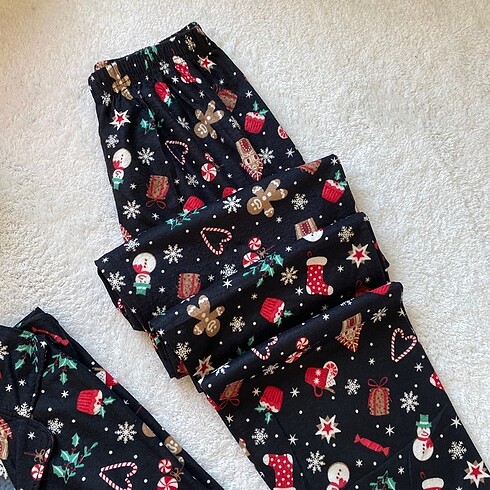 m Beden Yılbaşı pijama takımı