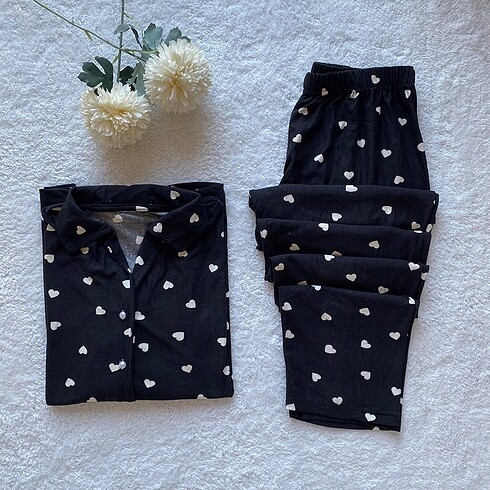 Siyah kalpli pijama takımı