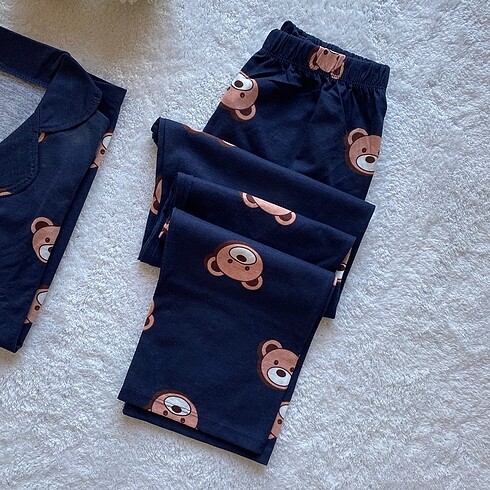 m Beden Lacivert ayıcıklı pijama