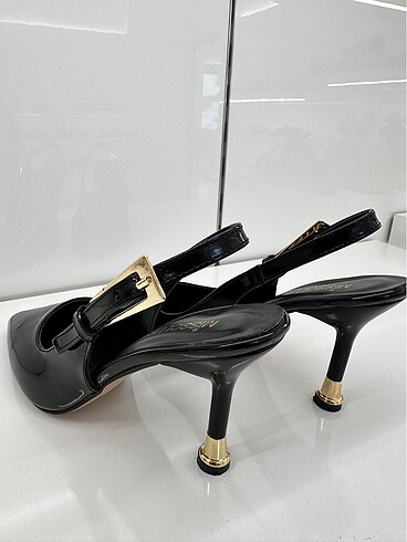 Zara Arkası açık siyah Stiletto ayakkabı