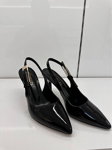 36 Beden Arkası açık siyah Stiletto ayakkabı