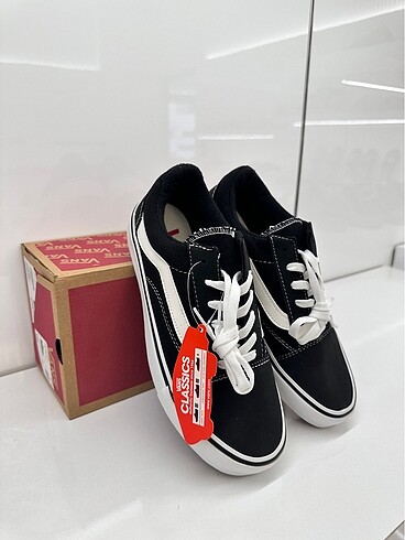 40 Beden Vans skool