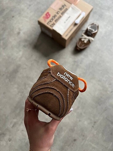 37 Beden kahverengi Renk Miu Miu x New Balance
