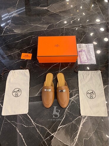 Hermes 36-41