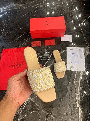 Valentino 36-41