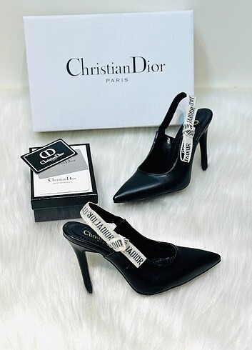 Christian Dior 