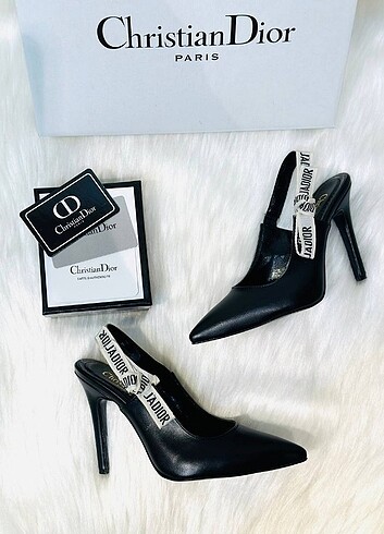 38 Beden siyah Renk Christian Dior 