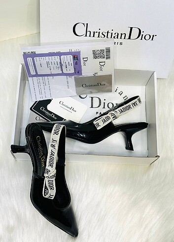 Christian Dior 