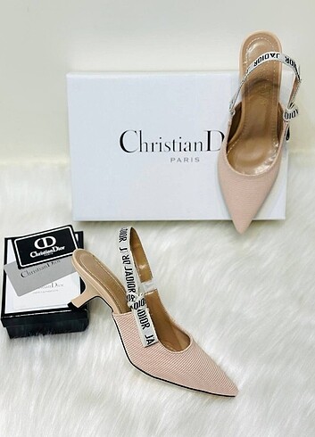 38 Beden Christian Dior