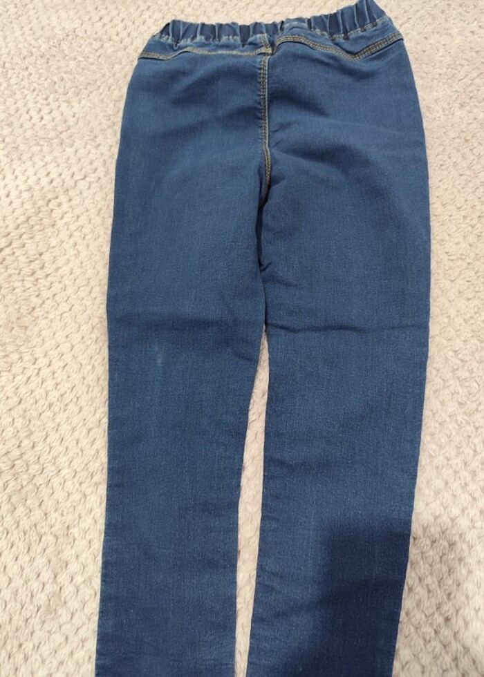 Kot pantolon kız - Görsel 3