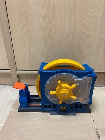 Beden Renk Hot Wheels yarış dünyası