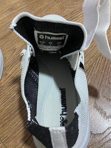 32 Beden Hummel Erkek çocuk spor ayakkabı