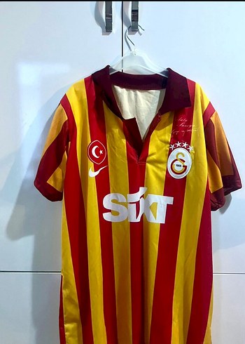 Sarı-Kırmızı Pamuklu Kısa Kollu Spor Tişört