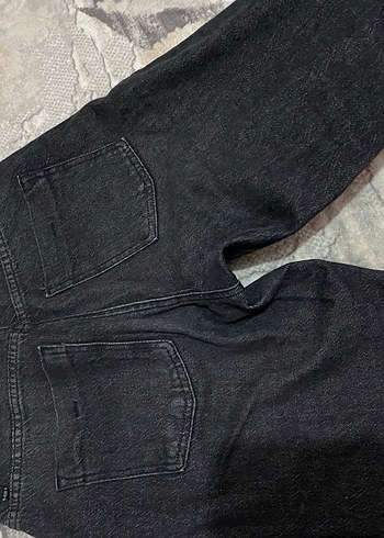 Düğmeli Siyah Regular Fit Midi Kadın Jean - Görsel 4