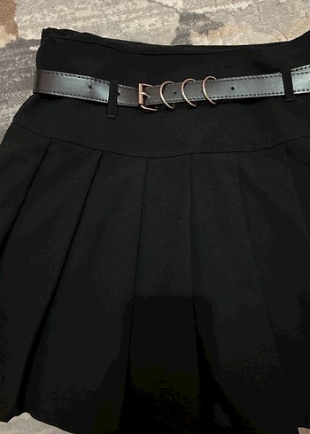 Kemer Detaylı Siyah Mini  Etek - Görsel 2