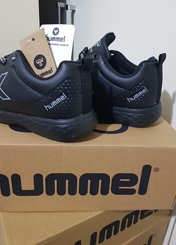 SIFIR ETİKETLİ ORJİNAL HUMMEL SPOR AYAKKABI 