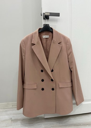 Pembe Kadın Düğmeli Midi Blazer Ceket