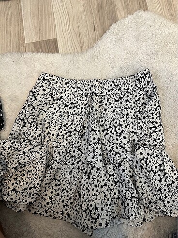 BERSHKA etek
