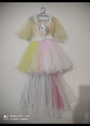 Unicorn elbise