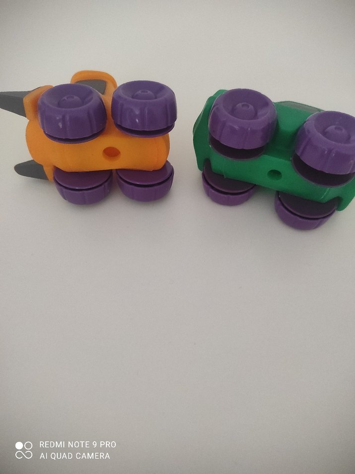 Renkli Oyuncak Araba Seti - Görsel 3