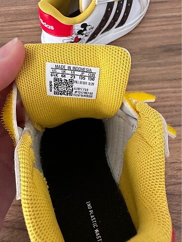 23 Beden beyaz Renk Adidas disney Mickey Mouse çocuk ayakkabı