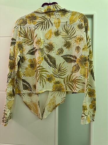 Zara sarı renk fisto çiçek desenli gömlek - Görsel 3