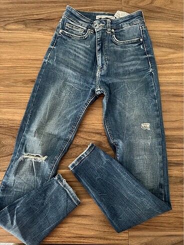 Zara mavi renk jean