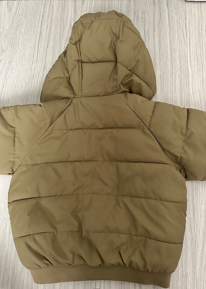 Zara haki yeşil şişme mont - Görsel 3