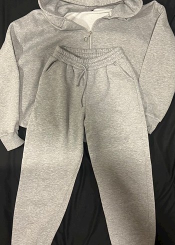 Gri Kadın Kapüşonlu Eşofman Takımı - Görsel 4