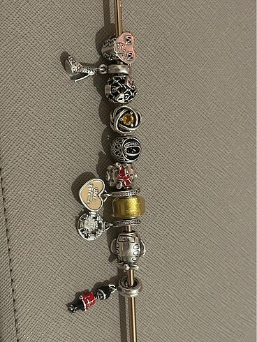 Beden çeşitli Renk Pandora Charm?lar