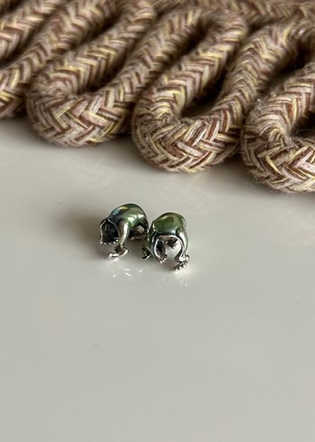 Pandora 2 Adet Sarılan Kurbağa Charm - Görsel 2