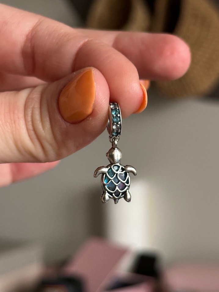 Pandora Mavi Su Kaplumbağası Charm - Görsel 2