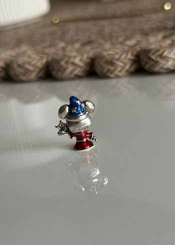 Pandora Disney Mickey Fantasia Charm - Görsel 2