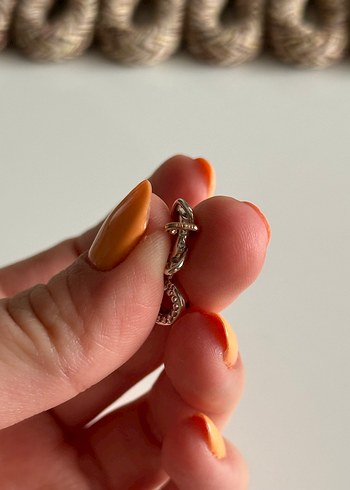 Pandora Vurgulu Kalpler Charm - Görsel 4