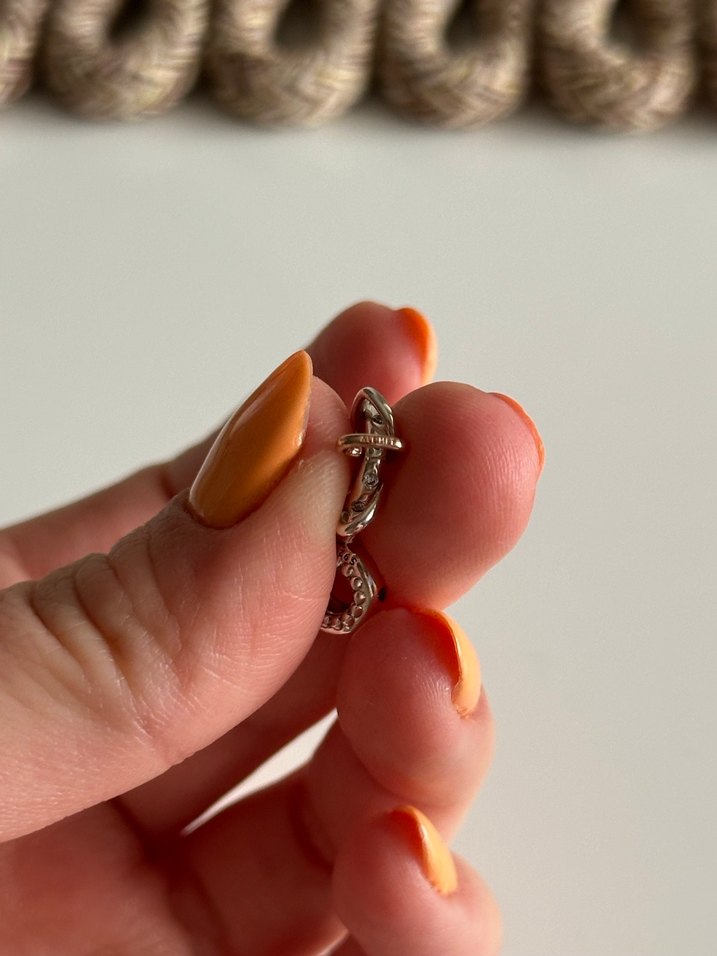 Pandora Vurgulu Kalpler Charm - Görsel 4