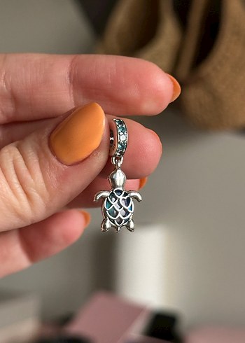 Pandora Mavi Su Kaplumbağası Charm - Görsel 2