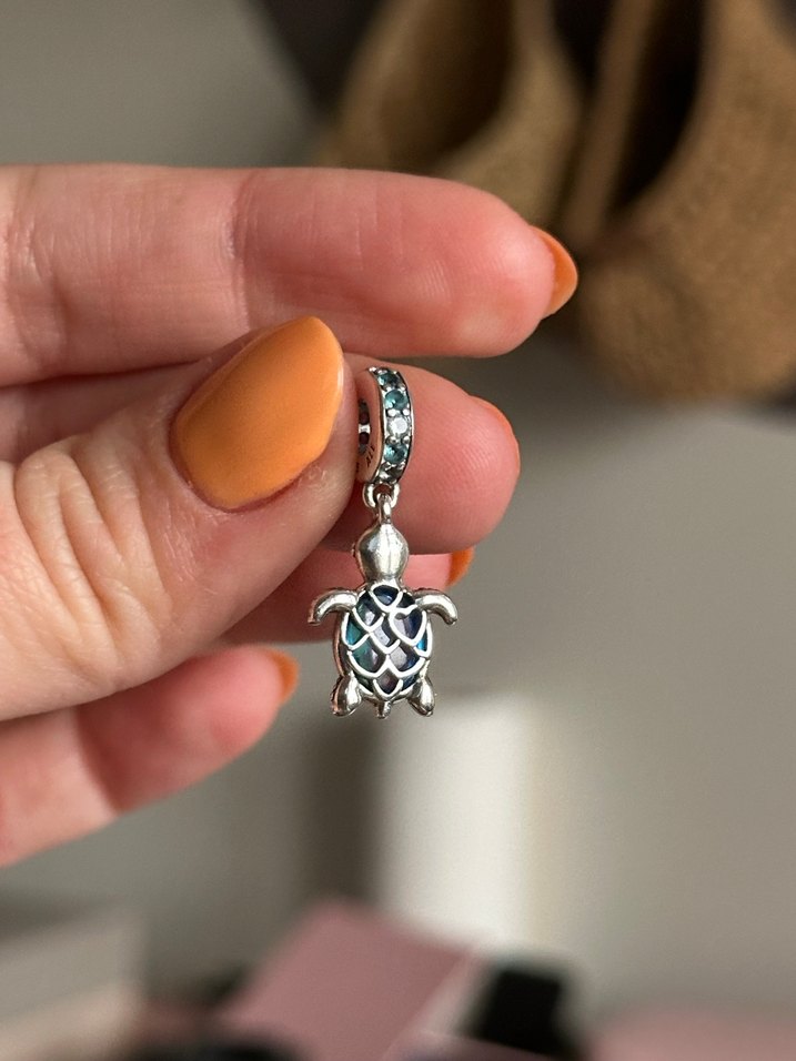 Pandora Mavi Su Kaplumbağası Charm - Görsel 2