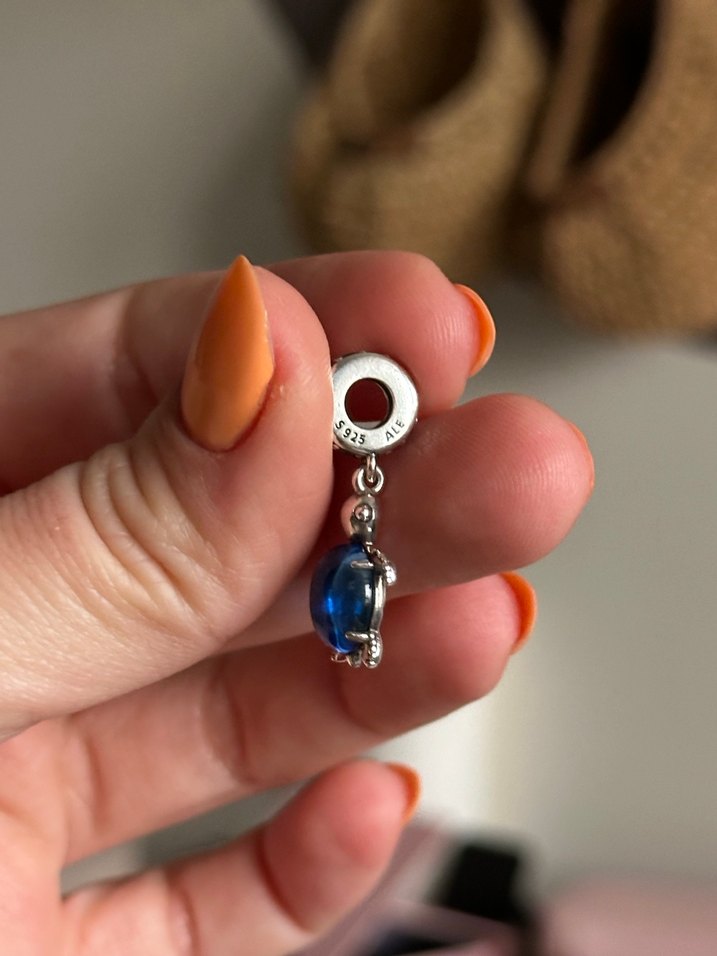 Pandora Mavi Su Kaplumbağası Charm - Görsel 3