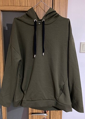 haki sweatshirt