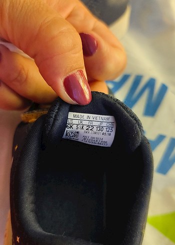 22 Beden lacivert Renk Adidas Lacivert Erkek Çocuk Spor Ayakkabı