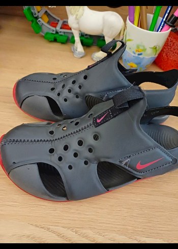Nike Erkek Çocuk Gri sandalet - Görsel 6