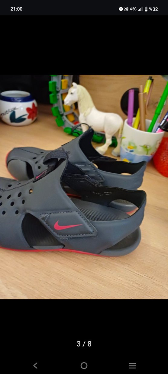 Nike Erkek Çocuk Gri sandalet - Görsel 3