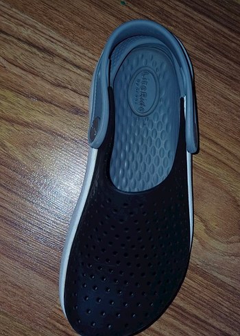 Crocs Erkek Çocuk lacivert Kaydırmaz Terlik - Görsel 4