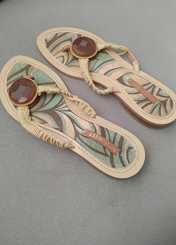 Nine West terlik
