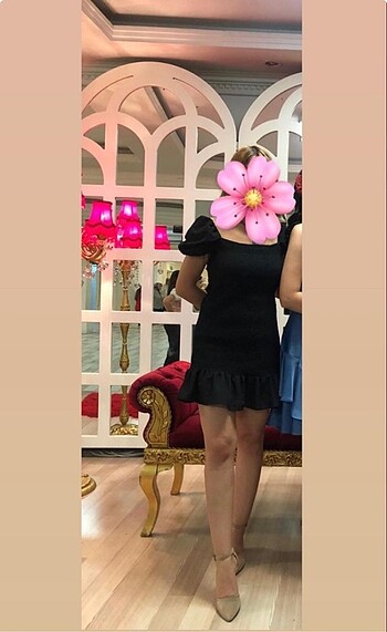 Siyah kısa elbise